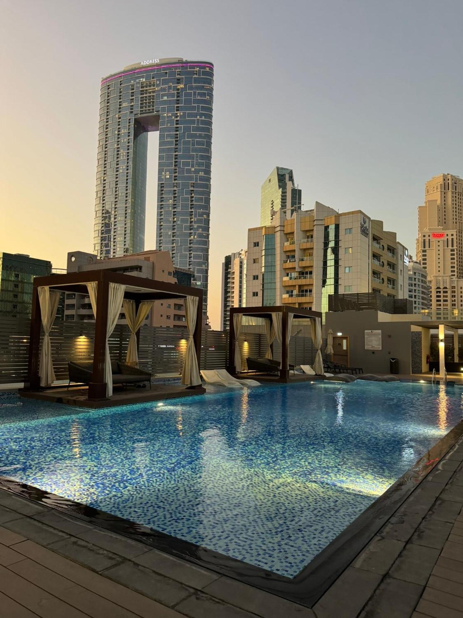 Promo I Sea View I 1 Bedroom Apartment I Studio One Tower I Dubai Marina Екстер'єр фото
